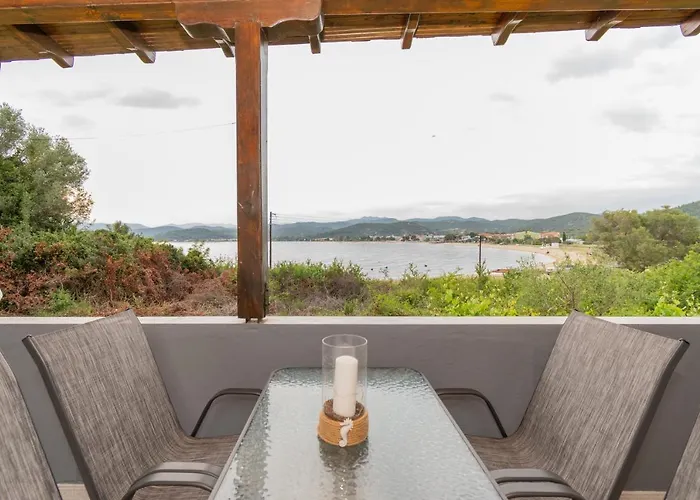 George's Sea View Apartman Toróni