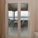 Διαμέρισμα George's Sea View