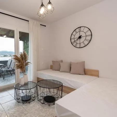 Apartament George's Sea View *